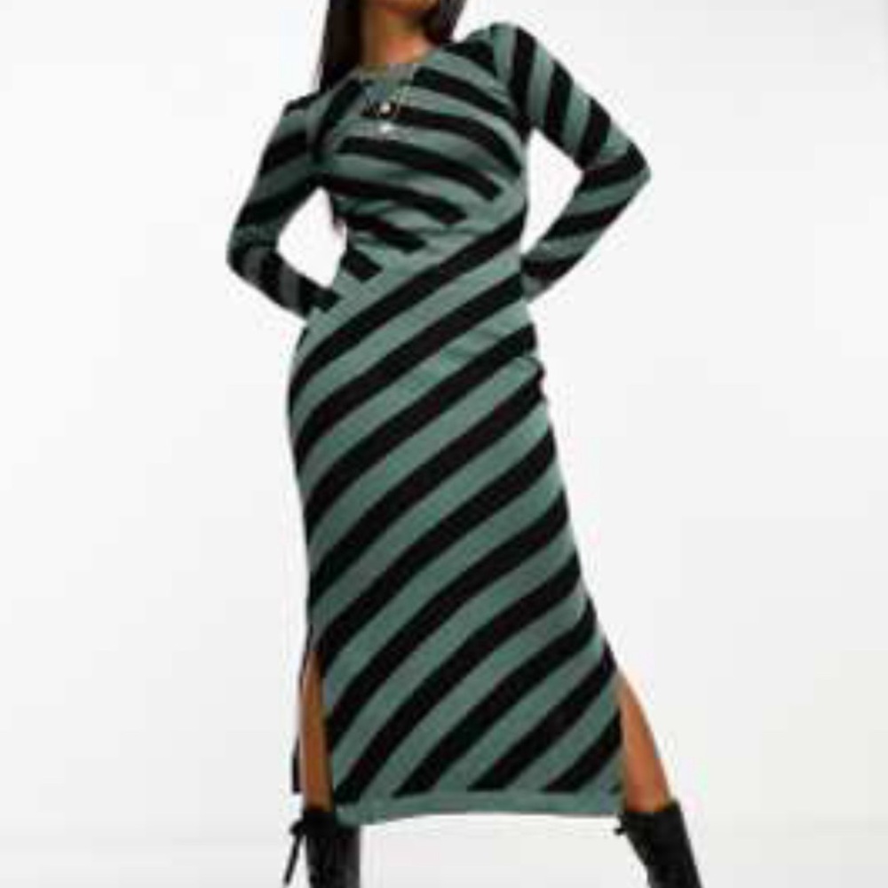 Vero Moda Black and Green Knit Dress